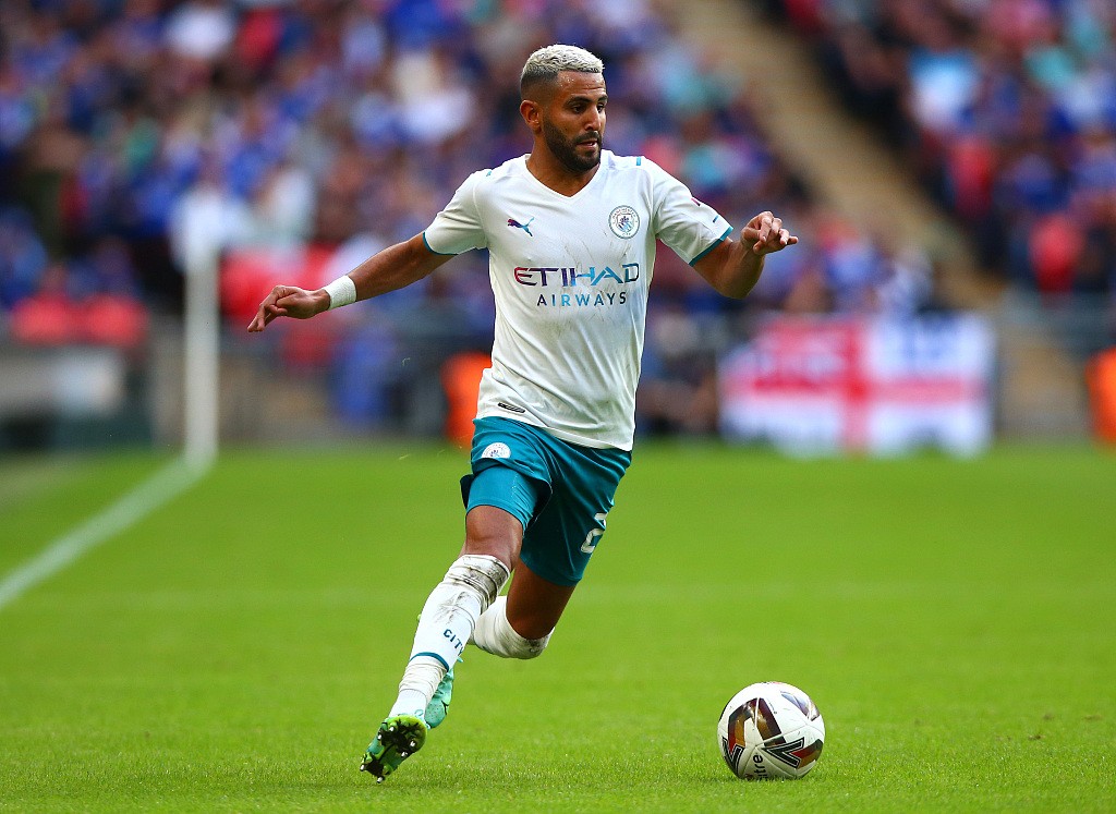 武汉三镇围绕足总杯官宣签约阿贾克斯围绕社区盾远射贴柱，凯恩连续二十场比赛得分超过惊艳表现看傻球迷的简单介绍